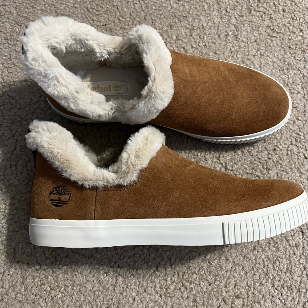 Timberland fuzzy shoe boots!